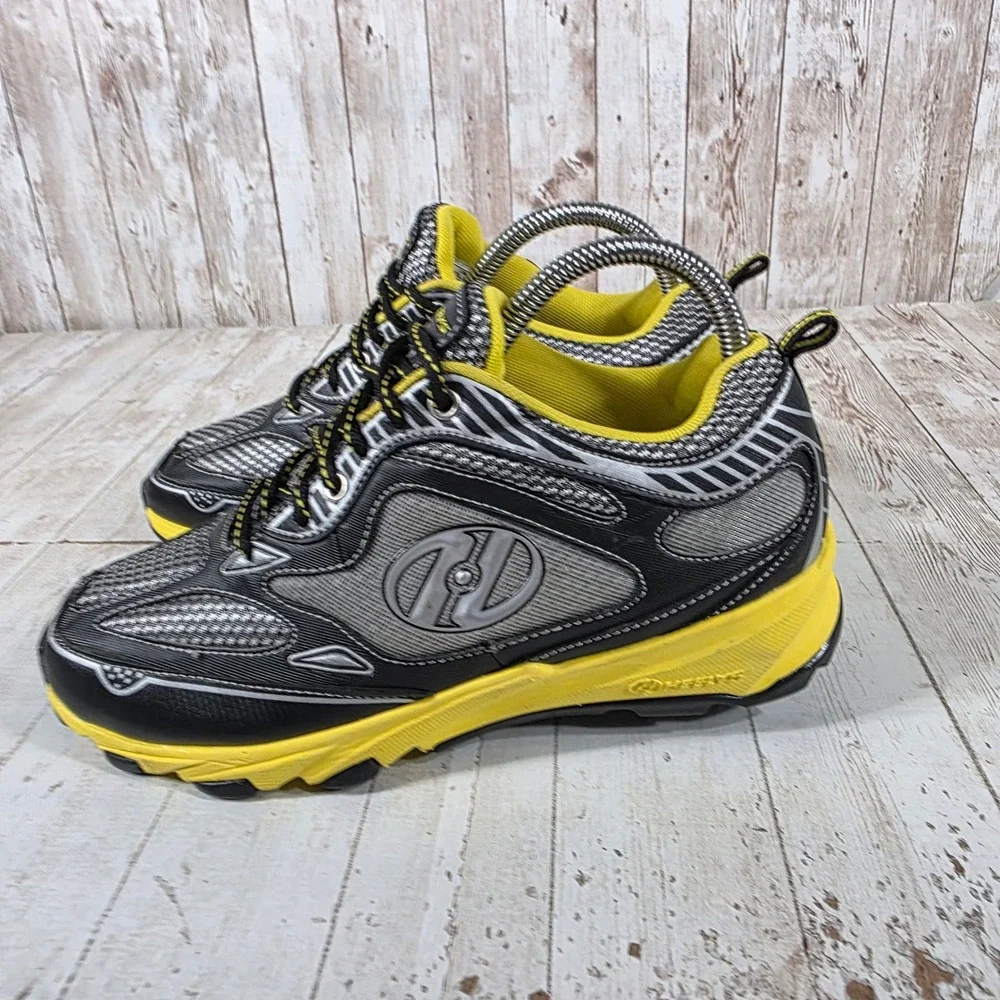 Heelys Roller Shoes Kids Youth Size 6 Black Yellow Silver Skate Sneakers 7973